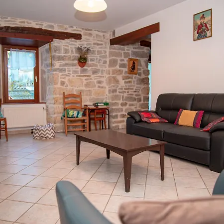 De France 3 Epis 6/7 Pers Aux Salelles * Les Salelles (Lozere)
