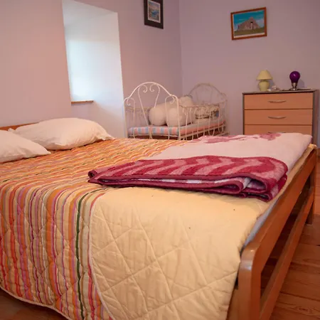De France 3 Epis 6/7 Pers Aux Salelles Ferienhaus *