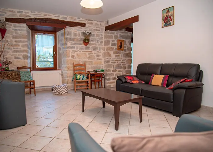De France 3 Epis 6/7 Pers Aux Salelles * Les Salelles (Lozere)